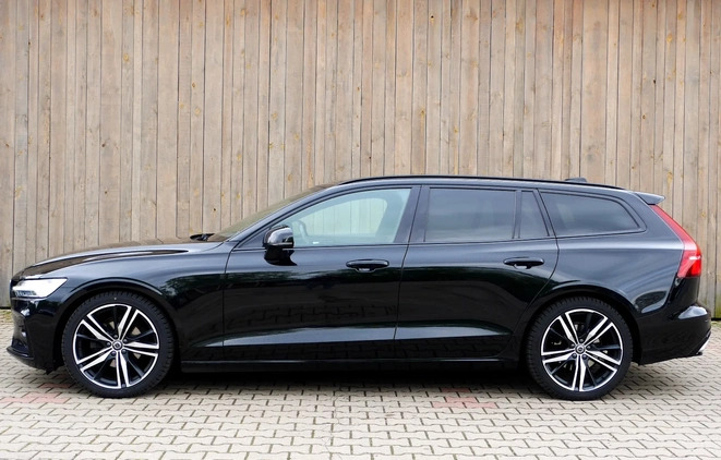 Volvo V60 cena 128900 przebieg: 98400, rok produkcji 2020 z Golczewo małe 497